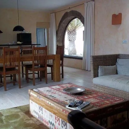 Sircameliz Holiday home Macher