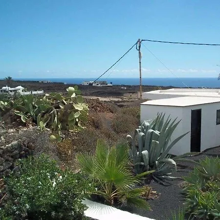 Holiday home Sircameliz *